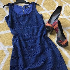 🌼 GUESS Delicate Lace Dress (size 8)